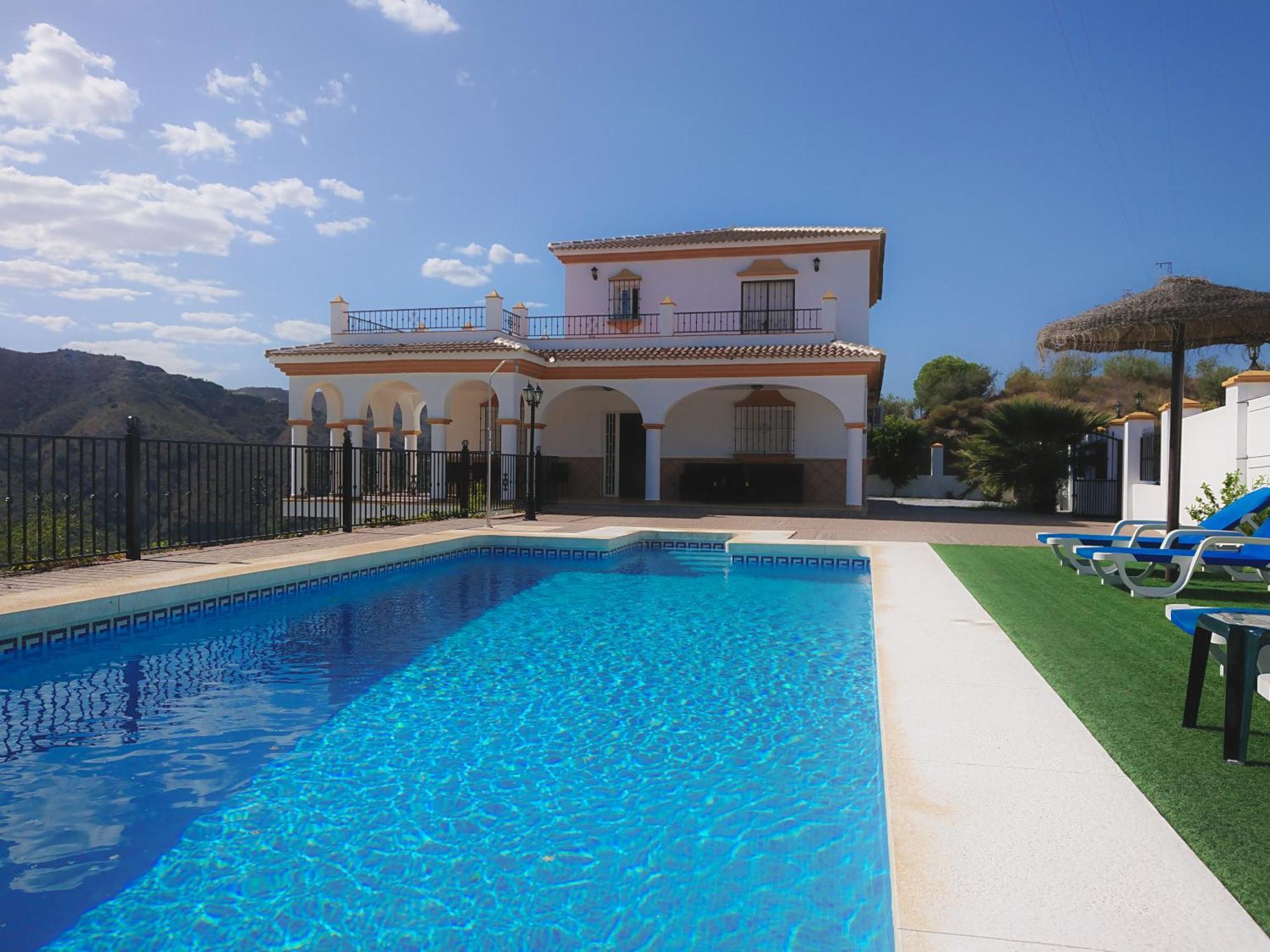 Jazmin.completa Privacidad. Piscina Privada. Malaga